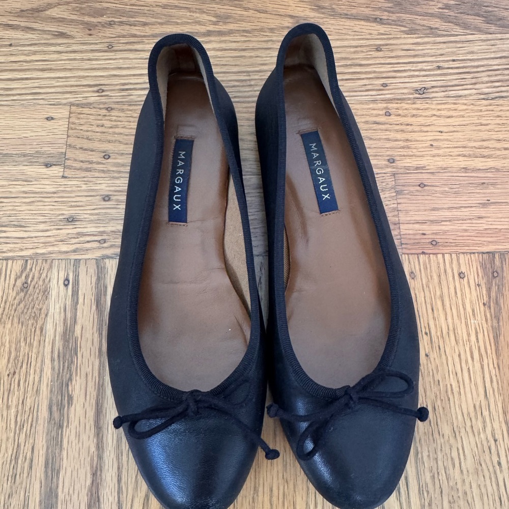 Margaux Black Leather Ballet Flats Bow Size 37.5 Made in Spain
